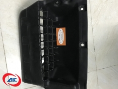 BÀN ĐẠP LÊN XUỐNG PHẢI	IZ650- DN3-13220-AA