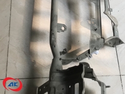 BÁT ĐỠ KHUNG TÁP LÔ (KHUNG XƯƠNG)	K200/ K250 - 844104EAA0