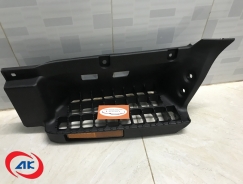 BÀN ĐẠP LÊN XUỐNG CỬA TRÁI  ISUZU 130SP - 898022774JR