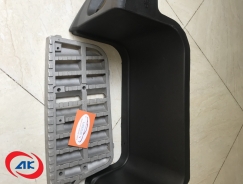 ỐP ÀN ĐẠP LH + BÀN ĐẠP NHÔM LH ISUZU 15 TẤN 2010 - FVM6HK1 / 1B24984510015
