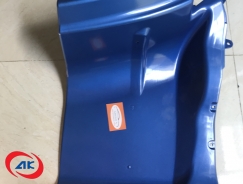 ỐP BÀN ĐẠP / ỐP BỆ BƯỚC PHẢI	AUMAN D3000 - H1545011004A0