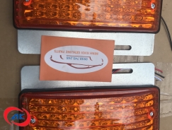ĐÈN XI NHAN HÔNG LOẠI DÀI , LED 24V - THF00P002917