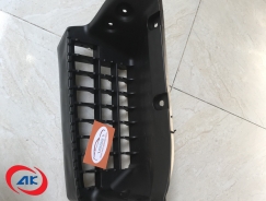 ỐP BÀN ĐẠP LÊN XUỐNG PHẢI	IZ65 - BN3-13220-AB-LL