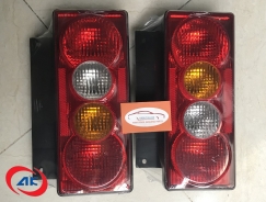 ĐÈN LÁI SAU IZ49 02-010698-031 / 02-010698-032