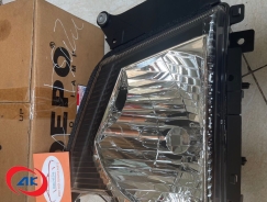ĐÈN PHA DEPO PHẢI	ISUZU QKR  - 03-213-1136R