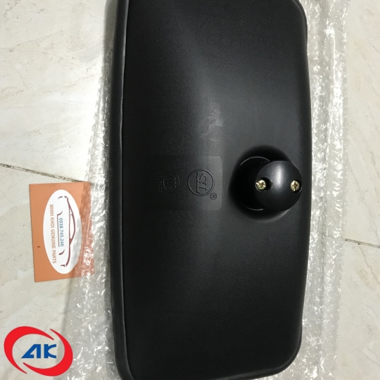 KÍNH CHIẾU HẬU LỚN	HINO 300 - SL-798