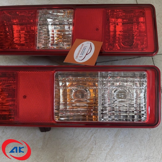 ĐÈN LÁI SAU TRÁI, PHẢI	TOWNER VAN 990 - 35604C3400000 / 35603C3400000