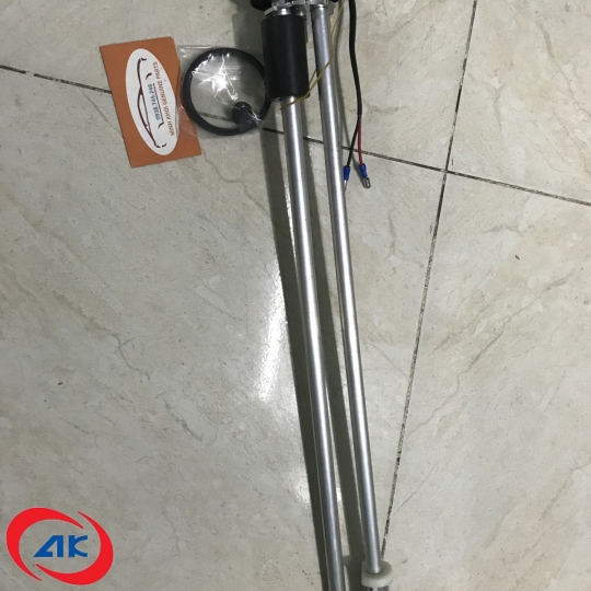 PHAO DẦU DÀI HOWO / CHENGLONG - WG9625550133