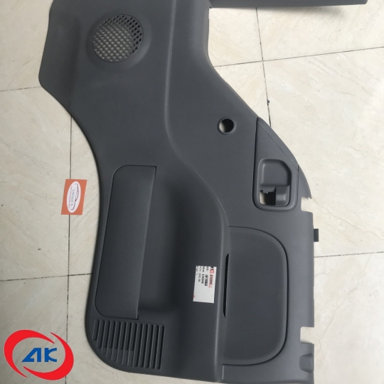 TÁP PI CỬA PHẢI	ISUZU VM - 6102040