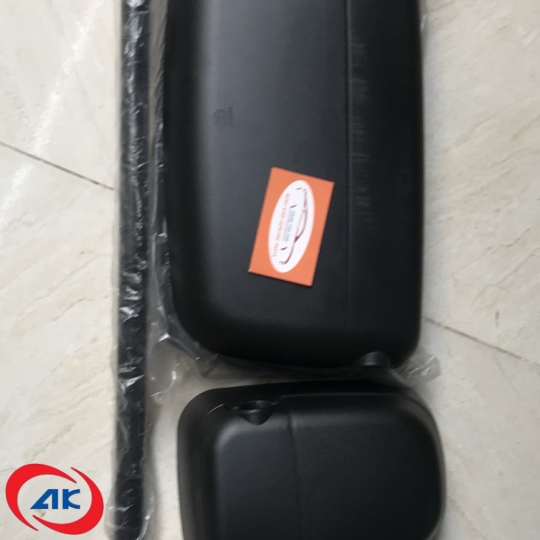 CỤM KÍNH CHIẾU HẬU CÓ GỌNG PHẢI	AUMAN C160 /C2400 - L0821010224A0
