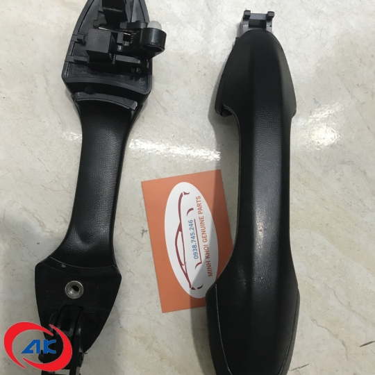 TAY MỞ CƯA NGOÀI  TOWNER 950 - 82820C3000 / 82810C3000