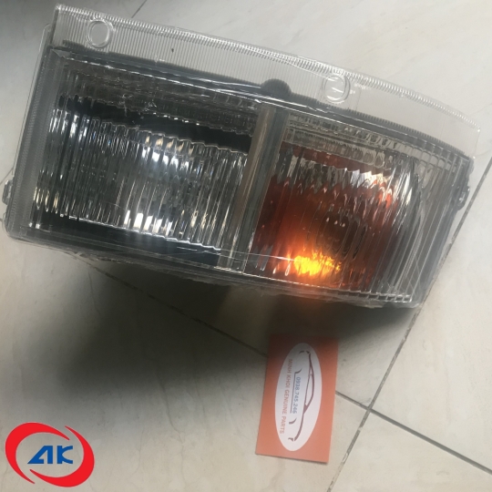 ĐÈN XI NHAN  ISUZU 15 tấn FVM -8982386310
