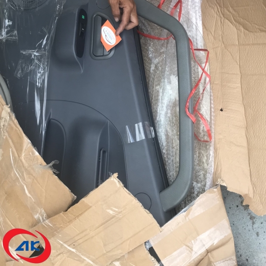 VỎ CÁNH CỬA RH  OLLIN 800 E4 - 1B20061001104TT