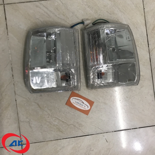 ĐÈN XI NHAN TRƯỚC TRÁI PHẢI	VINAXUKI 5 TẤN- MKV52009LH / MKV52009RH