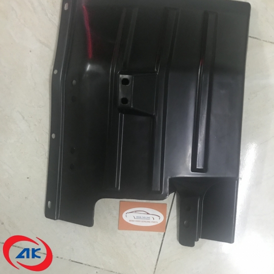 DÈ CHẮN BÙN BÁNH TRƯỚC TRÁI	ISUZU 1 tấn 9 - 2,4 TẤN - 8403021EO