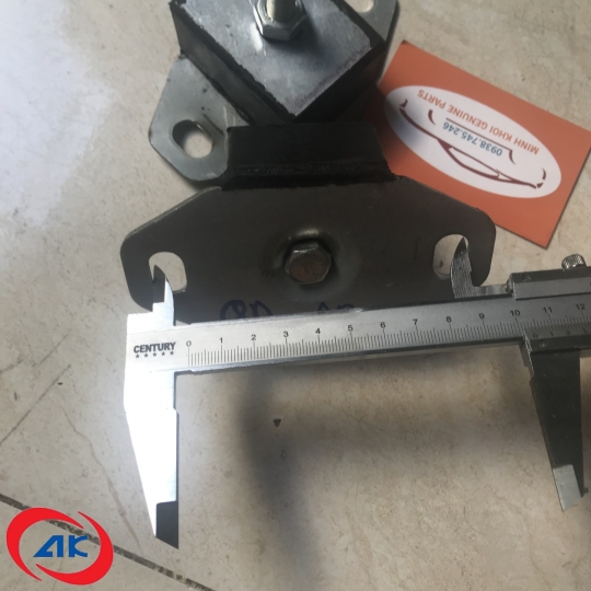 CAO SU CHÂN MÁY TRƯỚC TRÁI, PHẢI FT015 - 1102210100020