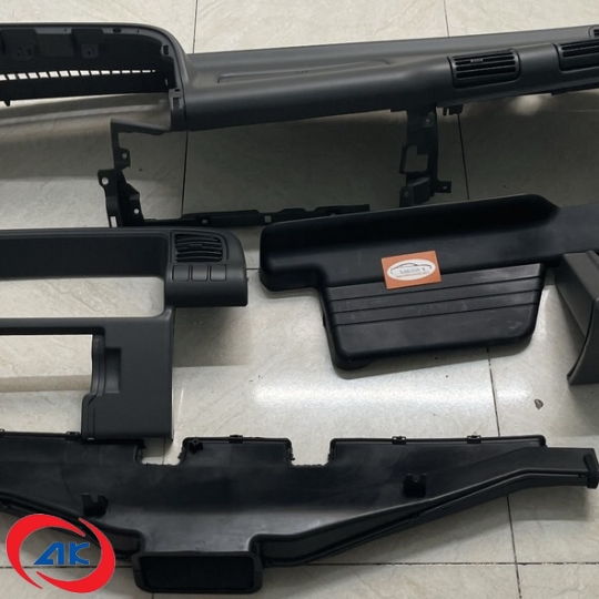 KHUNG TÁP LÔ  ISUZU QKR - 8978984647