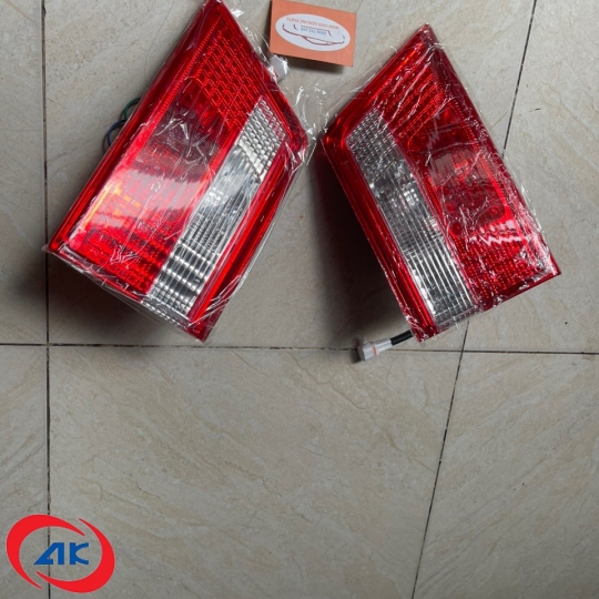 ĐÈN LÁI SAU TRONG DONGBEN VAN SRM 4133100-B03 / 4133100-B04