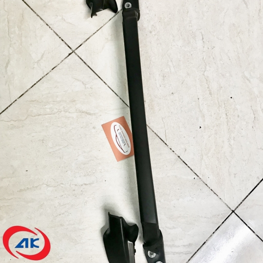 TAY NẮP TRƯỚC CAPO CÓ NẮP CHỤP	HINO500 - S764521013