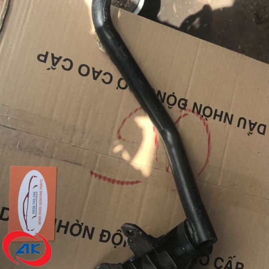 GỌNG KÍNH CHIẾU HẬU TRÁI	FUSO CANTER 4.5 - JQMK427299