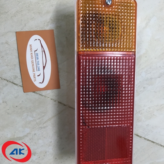 ĐÈN LÁI SAU	TOWNER 750 / SUZUKI 500K - 35604379012 / 35604379013