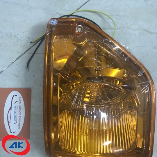 ĐÈN LÁI SAU MÀU VÀNG , LH	SAMCO 35 CHỔ - HC-B-2352-1VL
