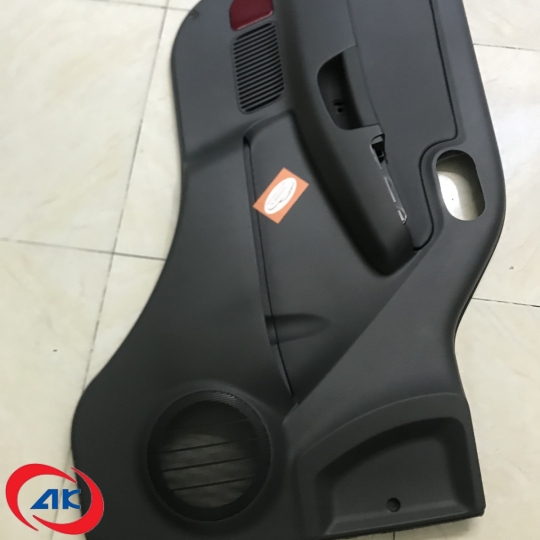 TÁP PI CỬA, TRÁI	K200/ K250 - 823014E040P1