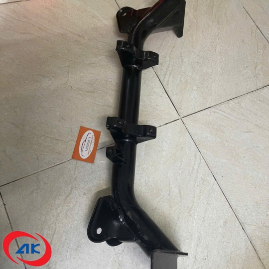 BÁT ĐỠ THƯỚT LÁI / DẦM CẦU TRƯỚC	TOWNER 950A- 45910C3000