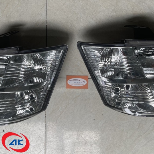 Đèn pha  Towner 950/990 - 35300C3030 / 35100C3030