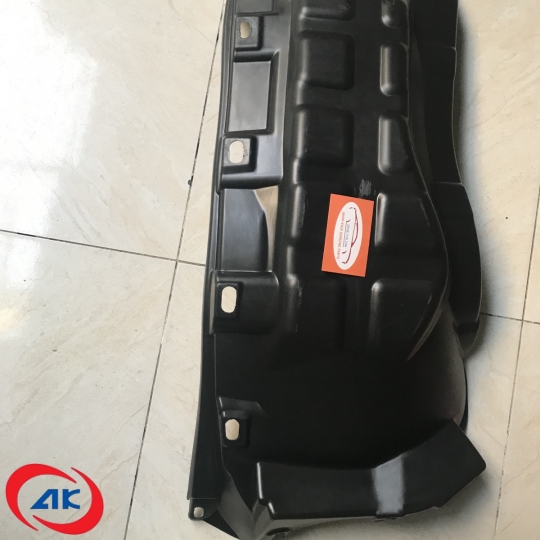 LỒNG VÈ CHẮN BÙN TRƯỚC PHẢI	ISUZU 1 tấn 9 - 2,4 TẤN 2007-2012 QKR / VM - 8-97853428-R