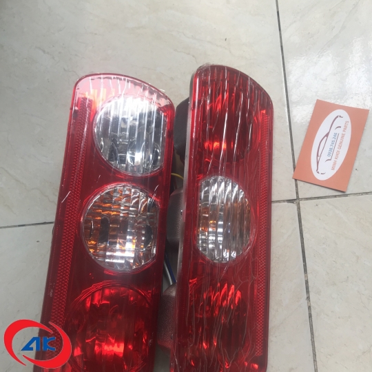 ĐÈN LÁI SAU TRÁI/ PHẢI	TOWNER 950 - 10203772300 / 10203772200