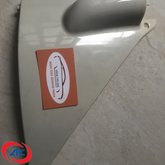 ỐP GỌNG KÍNH CHIẾU HẬU, RH	AUMARK  - 1B20053100326