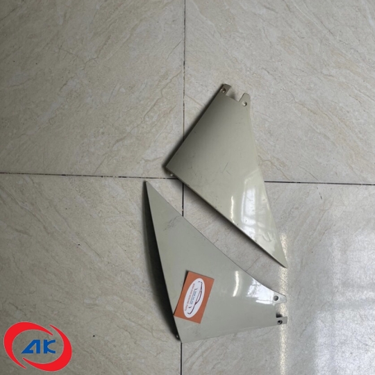 ỐP GÒ MÁ TRÁI PHẢI	OLLIN 345/450/500B - 1B20053100301 / 1B20053100302