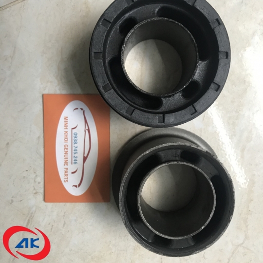 CAO SU TRỤ CHÂN CABIN, L2	hd65/72 - 643125H000