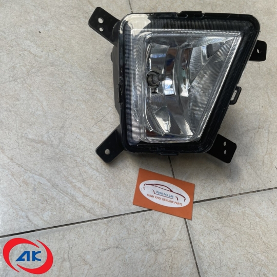 ĐÈN CẢN TRƯỚC PHẢI	TF420 - CK4116200V1