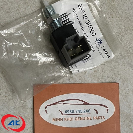 CÔNG TẮC STOP/ CÔNG TẮC CHÂN PHANH HD65 / HD72 - 938403K000