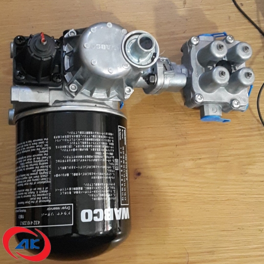 VAN ĐIỀU CHỈNH ÁP XUÂT ( XẢ HƠI TỰ ĐỘNG CÓ LỌC TÁCH ẨM )	HD270 - 595518C501