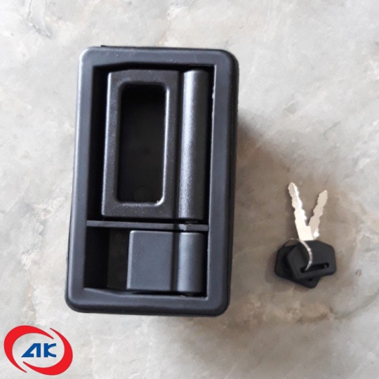 TAY MỞ CỐP HẦM HÀNH LÝ TB120 / TB82 - CMS33021