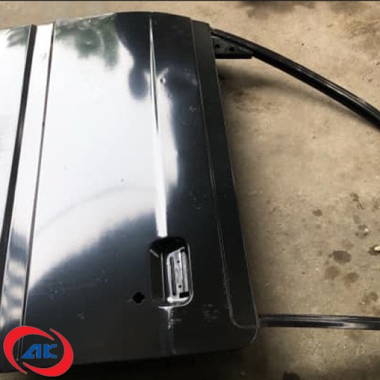 VỎ CÁNH CỬA TRÁI	SUZUKI CARRY 500 KÝ - AKS500KL