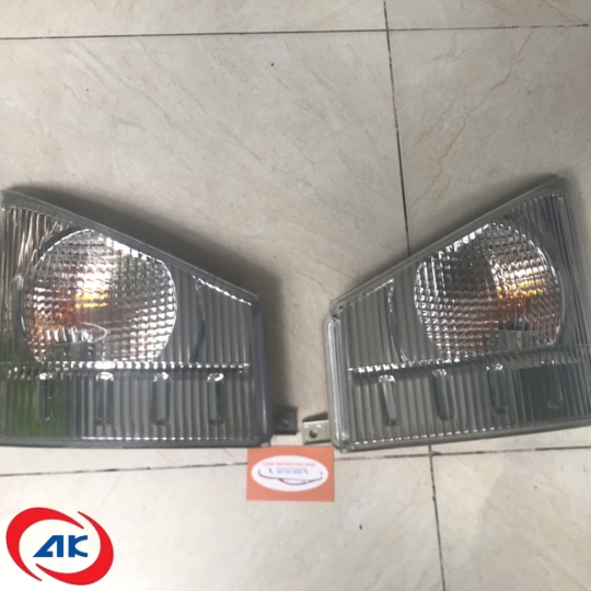ĐÈN XI NHAN  ISUZU NQR - 210-21873R / 210-21873L
